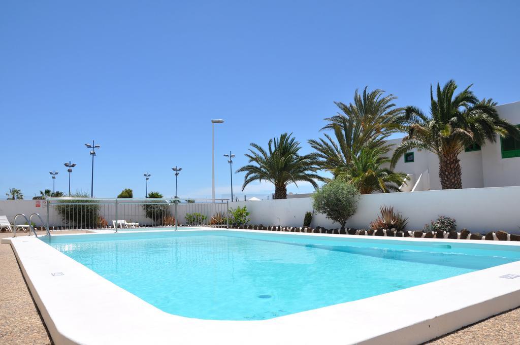 Apartamentos Dunia 211 Puerto del Carmen  Exterior photo