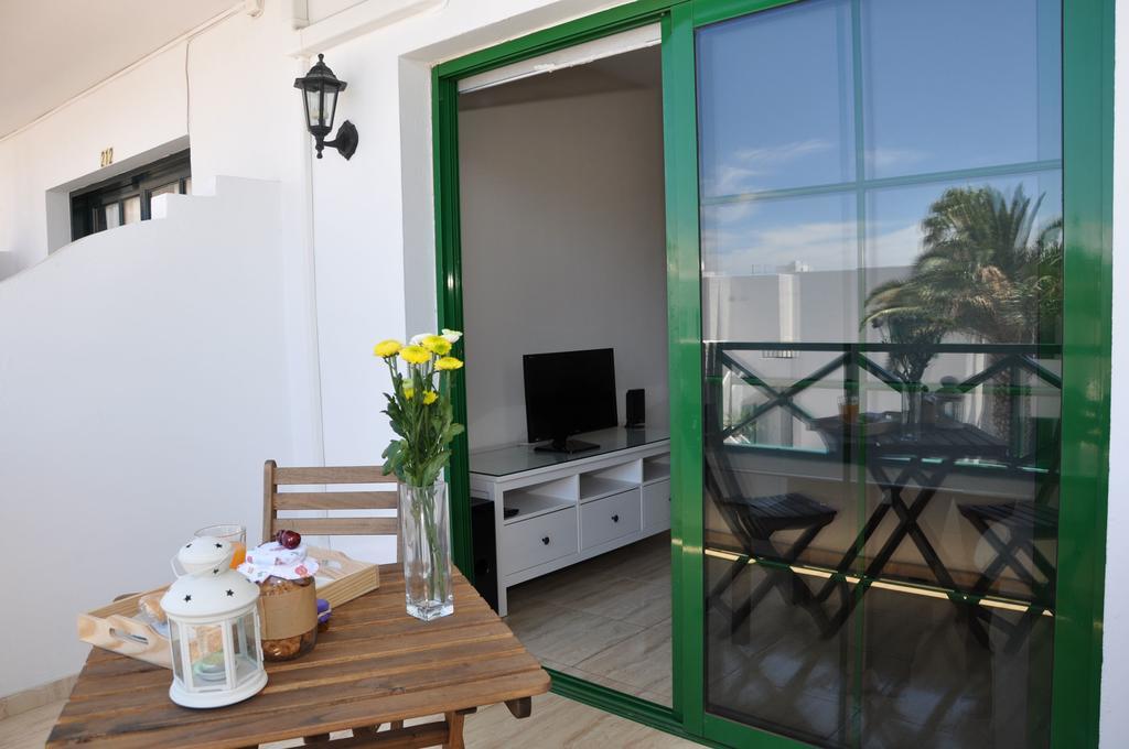 Apartamentos Dunia 211 Puerto del Carmen  Exterior photo